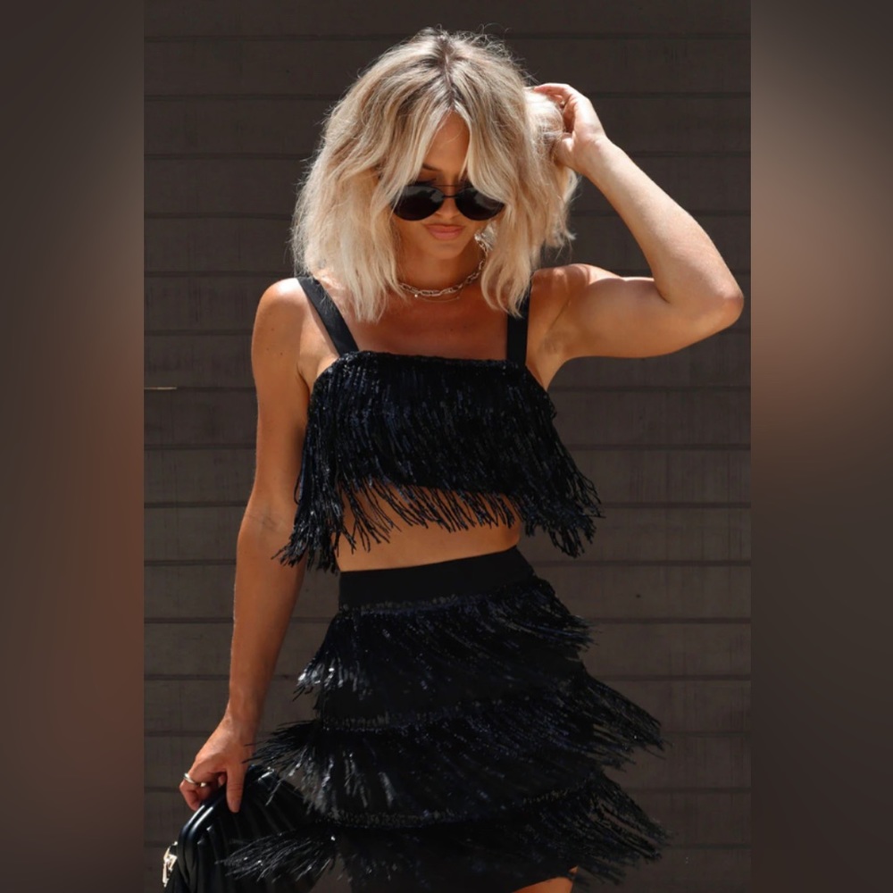 NWOT VICI FANCY RODEO SEQUIN FRINGE MINI SKIRT & TOP - BLACK